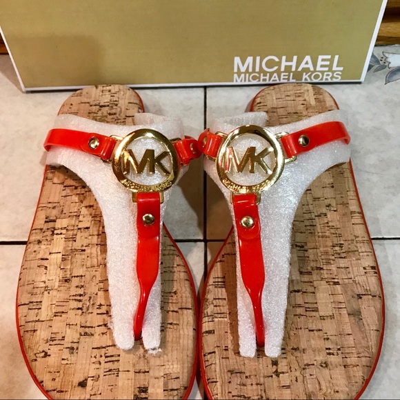 MICHAEL Michael Kors Shoes - NWT - Michael Kors Flip Flops - Sz 8